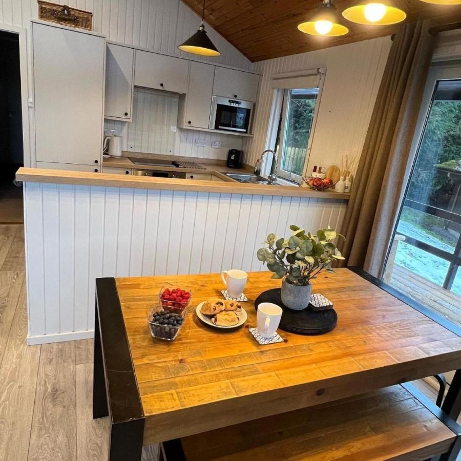 Bell Rock Holiday Lodge Killin Esterno foto